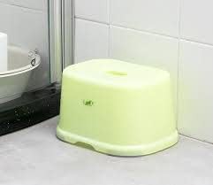 Small green Japanese bath stool — photo 3